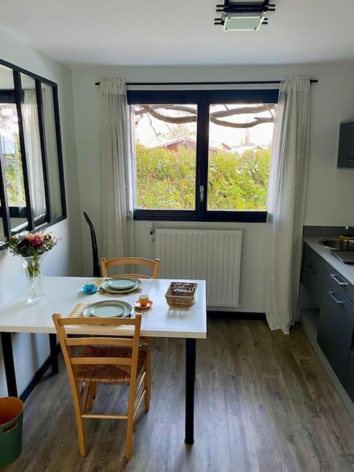 Appartement Independant 30 M² A 500M Du Lac, 2 Velos Et Parking Fournis Sévrier Εξωτερικό φωτογραφία
